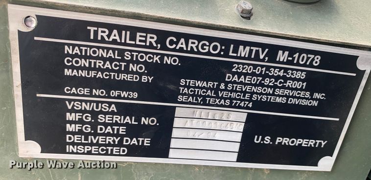 image for item DM7965 1994 Stewart & Stevenson M1078 flatbed truck