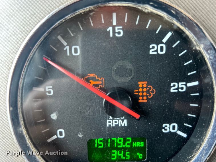 image for item DO6605 2012 Kenworth  T370 semi truck