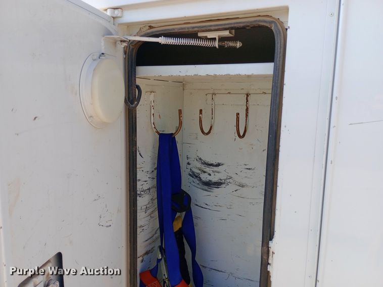 image for item DP1273 1997 Chevrolet C7500 bucket truck