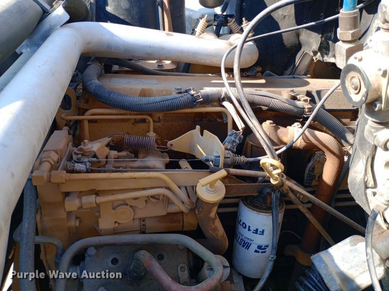 image for item DP1273 1997 Chevrolet C7500 bucket truck