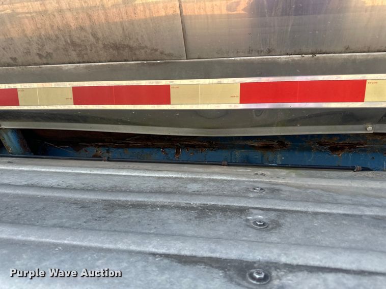 image for item DP8427 1992 Walker tank trailer