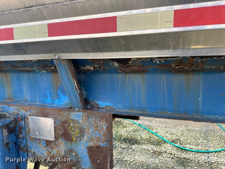 image for item DP8427 1992 Walker tank trailer