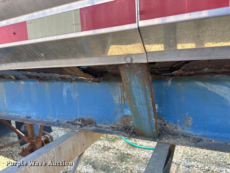 image for item DP8427 1992 Walker tank trailer