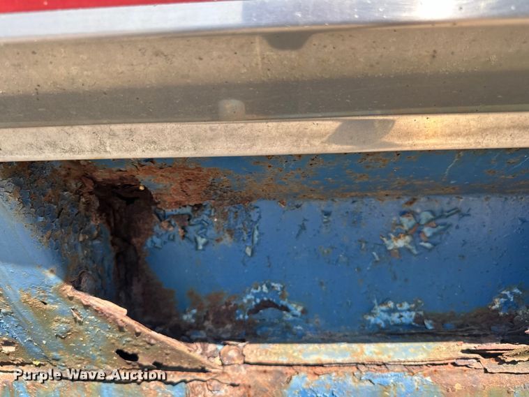 image for item DP8427 1992 Walker tank trailer