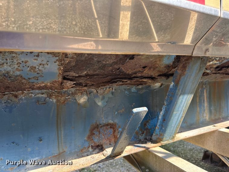 image for item DP8427 1992 Walker tank trailer