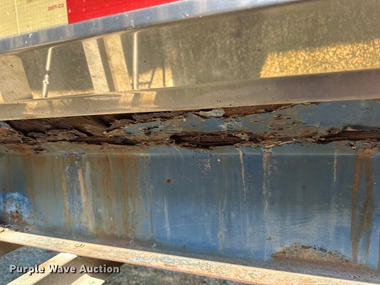 image for item DP8427 1992 Walker tank trailer