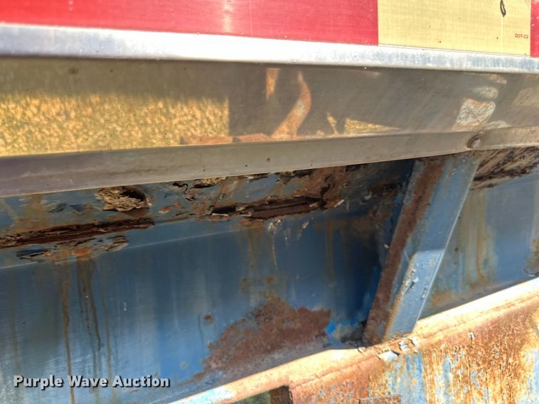 image for item DP8427 1992 Walker tank trailer