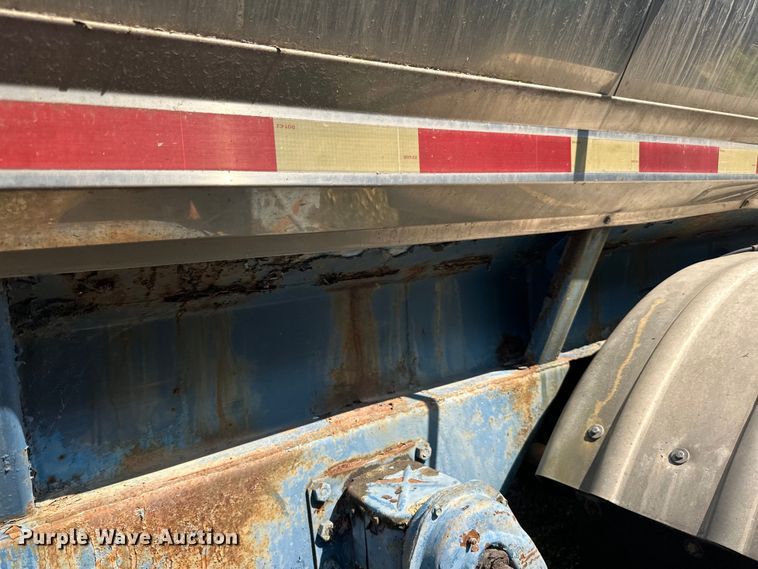 image for item DP8427 1992 Walker tank trailer