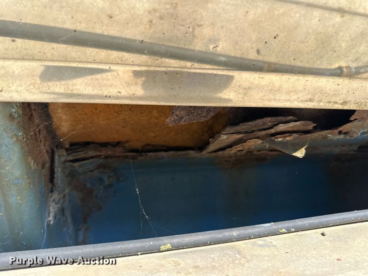 image for item DP8427 1992 Walker tank trailer