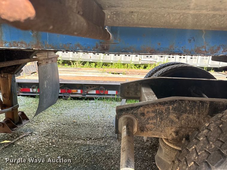 image for item DP8427 1992 Walker tank trailer