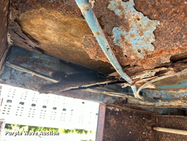 image for item DP8427 1992 Walker tank trailer