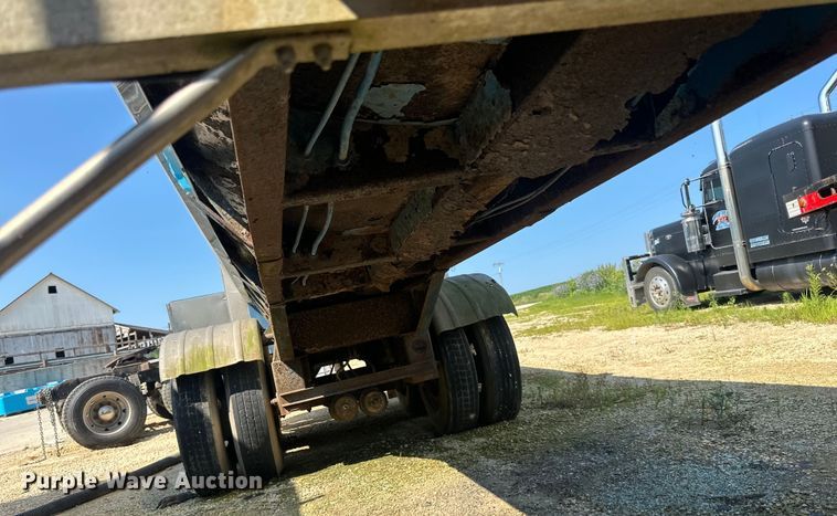 image for item DP8427 1992 Walker tank trailer