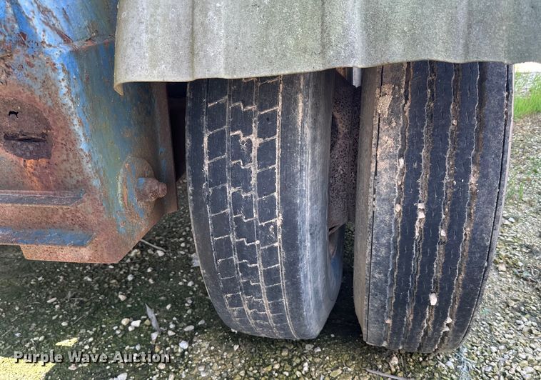 image for item DP8427 1992 Walker tank trailer