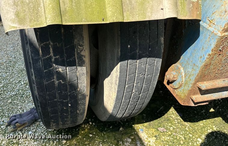 image for item DP8427 1992 Walker tank trailer