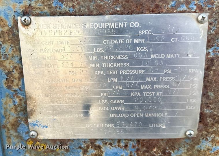 image for item DP8427 1992 Walker tank trailer