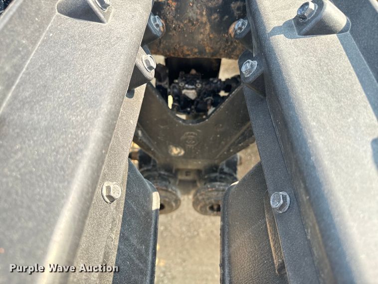 image for item DQ6887 2006 Kenworth T800 semi truck