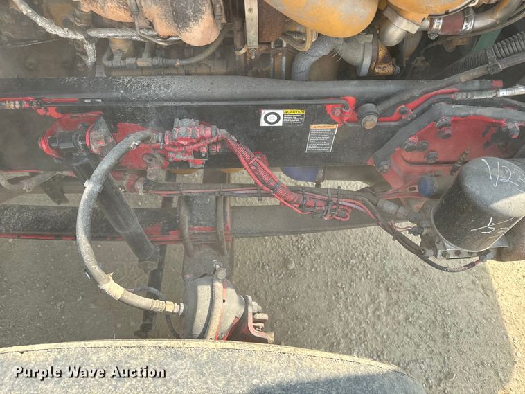 image for item DQ6888 2010 Kenworth T800 semi truck