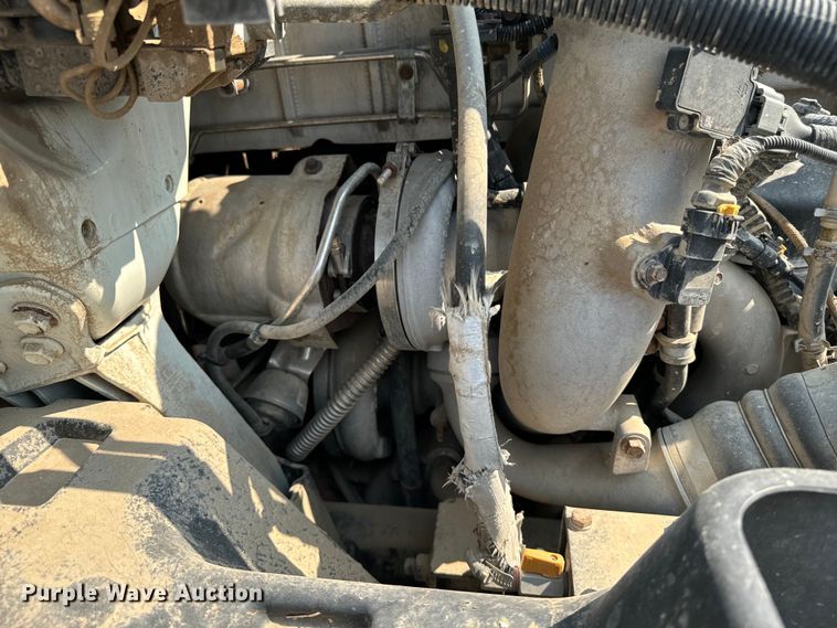 image for item DQ6906 2011 International  Prostar semi truck