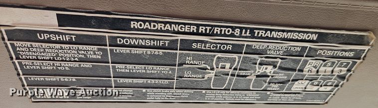 image for item DR8725 2004 Sterling  L9500 dump truck