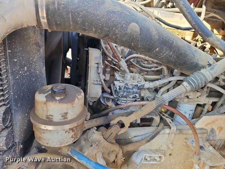 image for item DR8725 2004 Sterling  L9500 dump truck