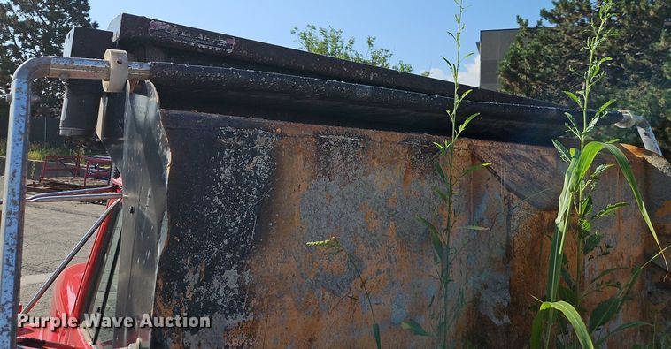 image for item DR8726 2002 International  2554 dump truck