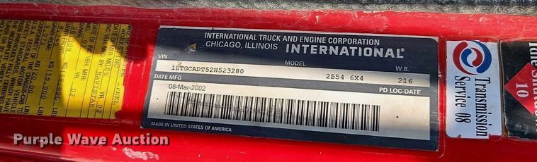 image for item DR8726 2002 International  2554 dump truck