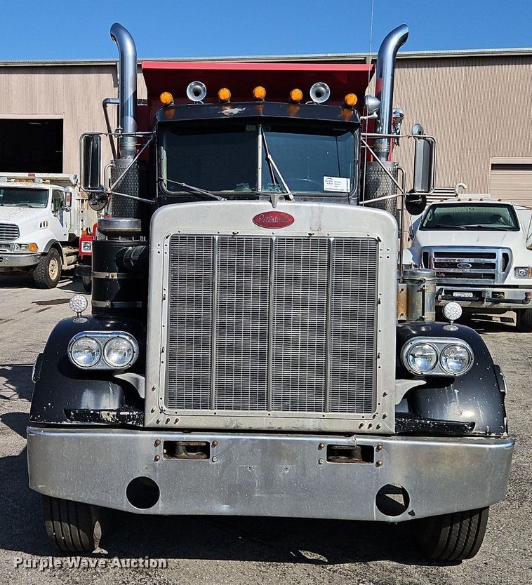 image for item DR8727 1977 Peterbilt  359-S19 dump truck