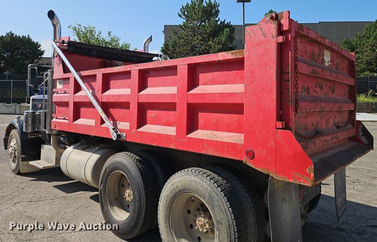 image for item DR8727 1977 Peterbilt  359-S19 dump truck