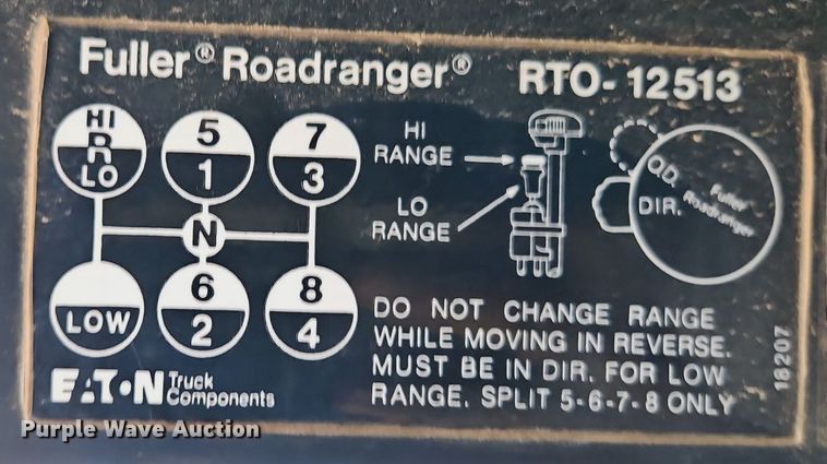 image for item DR8727 1977 Peterbilt  359-S19 dump truck