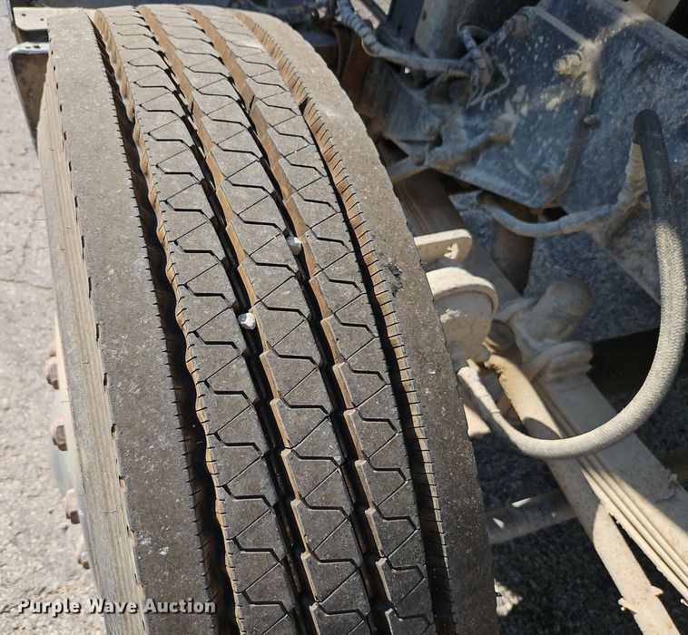 image for item DR8727 1977 Peterbilt  359-S19 dump truck