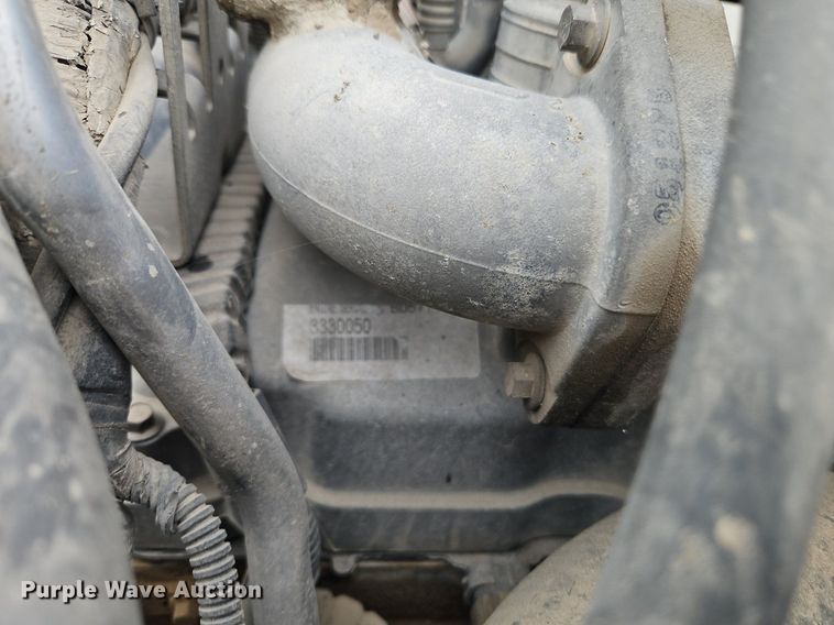 image for item DR8729 2012 International  DuraStar 4300 septic truck