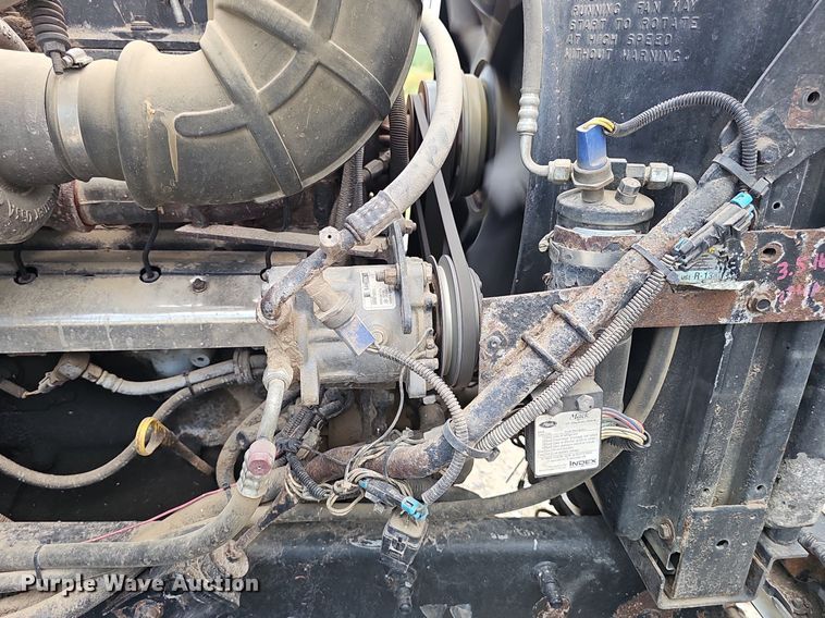 image for item DS4659 2003 Mack CH613 semi truck