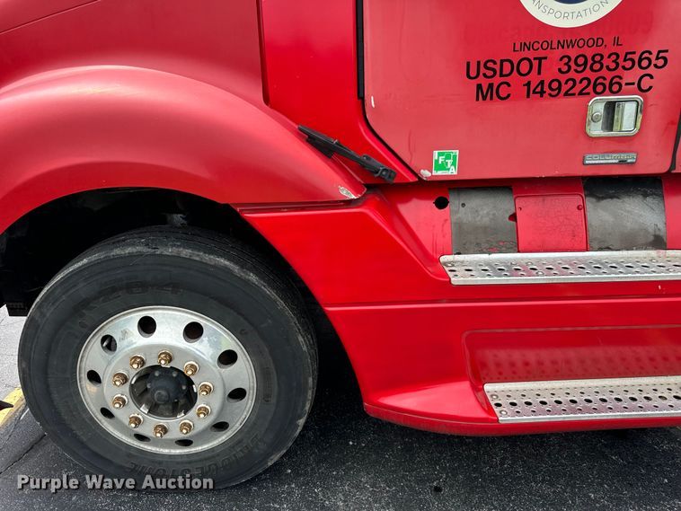 image for item DV5785 2006 Freightliner  Columbia  semi truck with end dump trailer