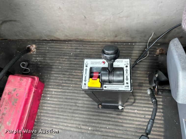 image for item DV5785 2006 Freightliner  Columbia  semi truck with end dump trailer