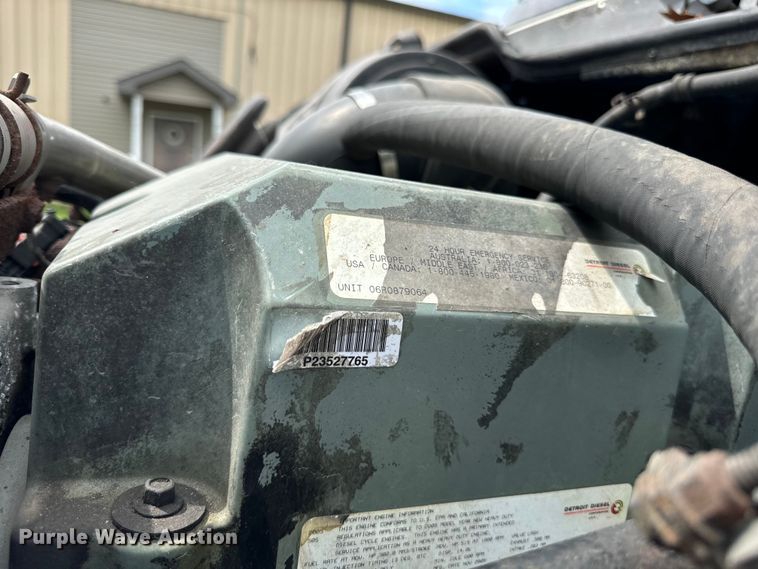 image for item DV5785 2006 Freightliner  Columbia  semi truck with end dump trailer