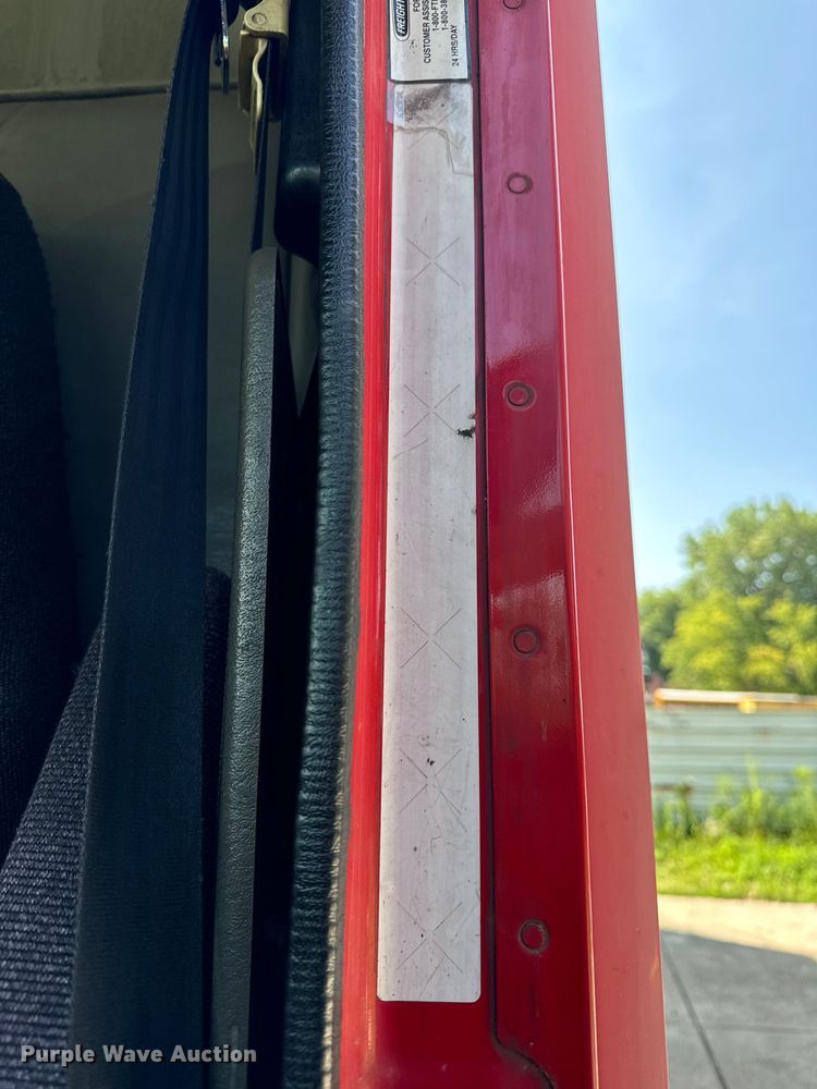 image for item DV5785 2006 Freightliner  Columbia  semi truck with end dump trailer