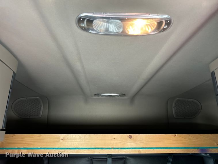 image for item DV5866 2018 Freightliner  Cascadia 113 semi truck