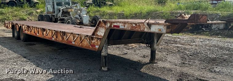 image for item DX0984 1982 Trail-Eze hydratail equipment trailer