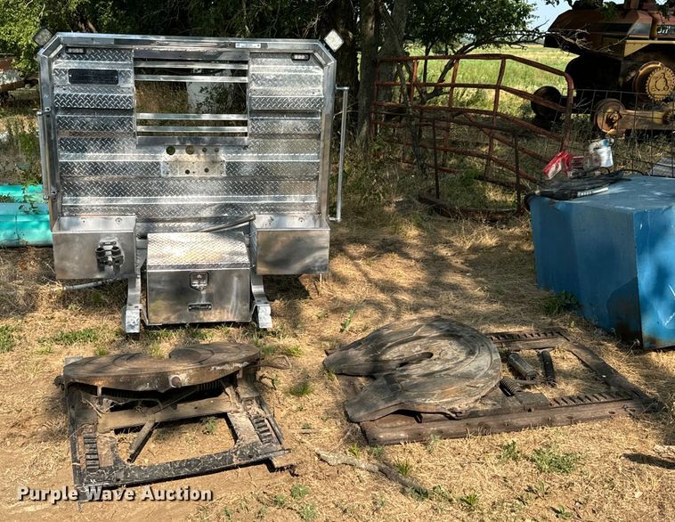 image for item DX1003 Protech headache rack 