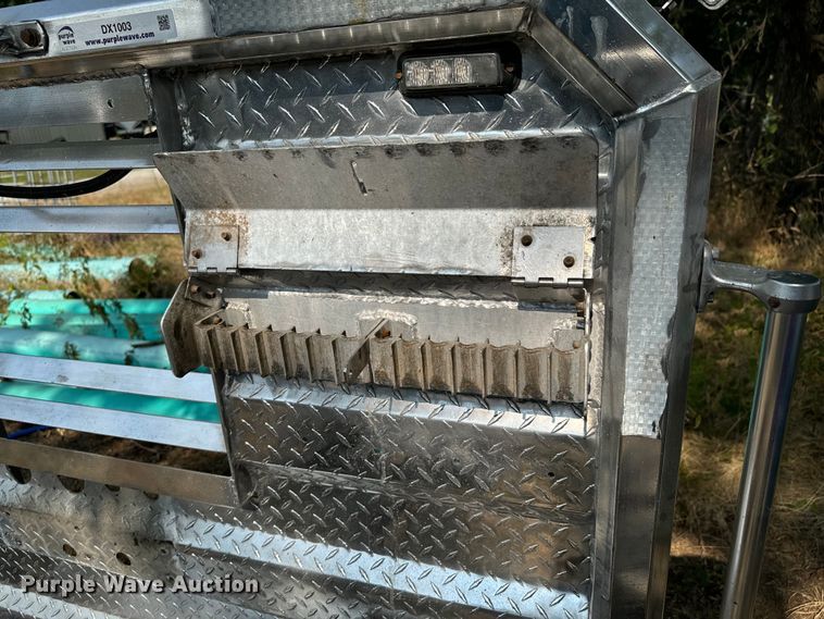 image for item DX1003 Protech headache rack 