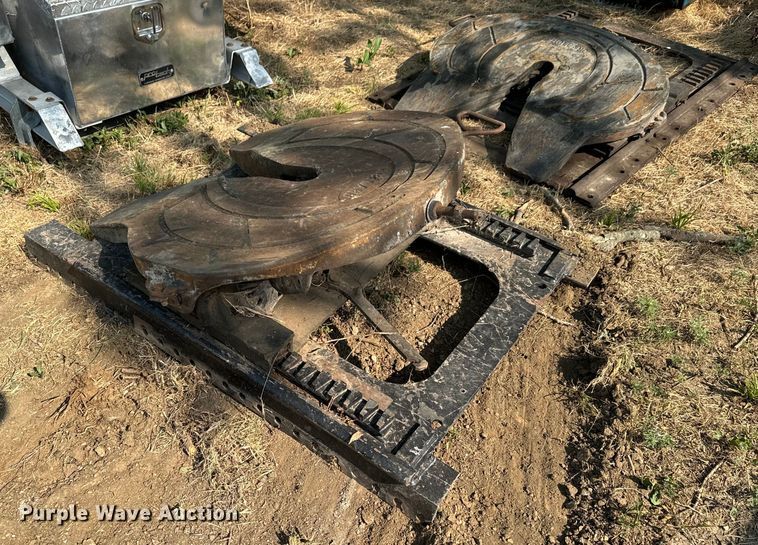 image for item DX1003 Protech headache rack 