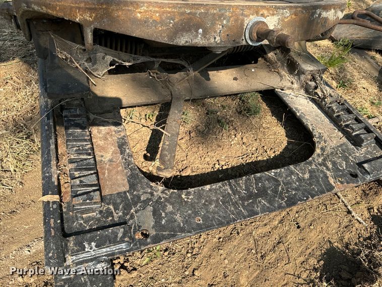 image for item DX1003 Protech headache rack 