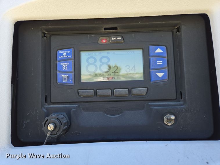 image for item DX1456 2007 Utility Trailer refrigerated van trailer