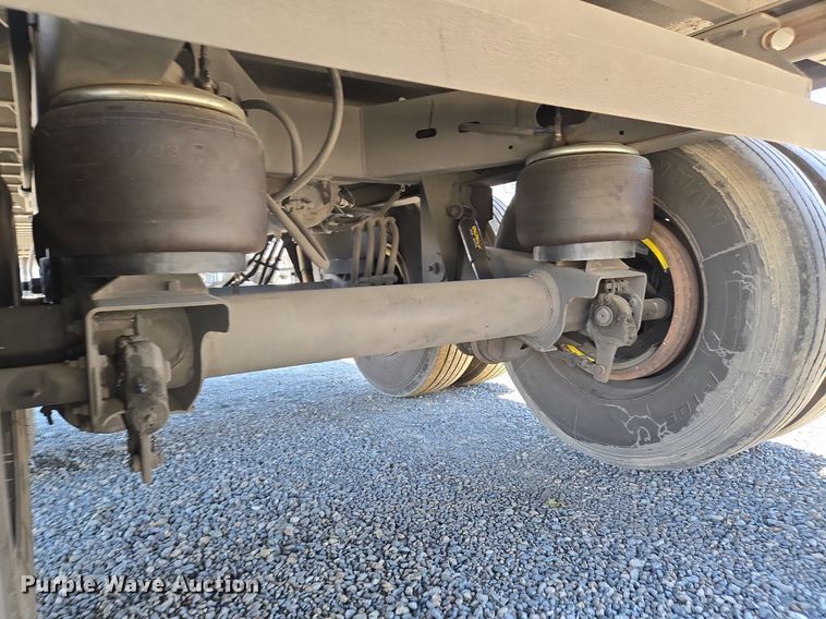 image for item DX1456 2007 Utility Trailer refrigerated van trailer