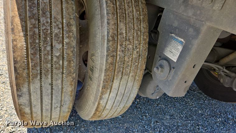 image for item DX1456 2007 Utility Trailer refrigerated van trailer