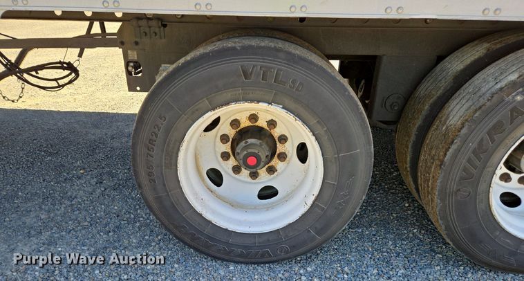 image for item DX1456 2007 Utility Trailer refrigerated van trailer