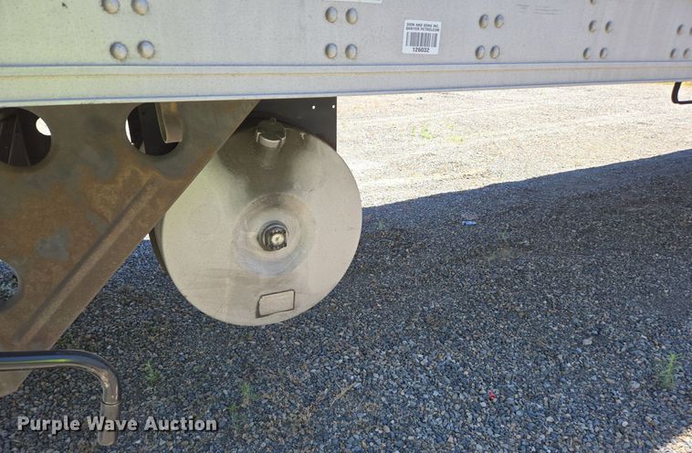 image for item DX1457 2007 Utility Trailer refrigerated van trailer