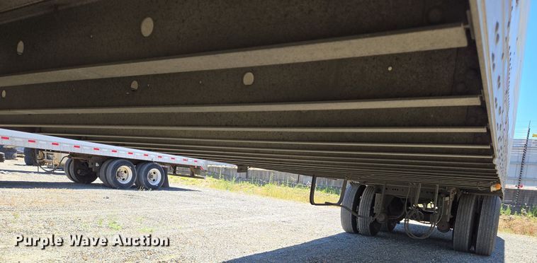 image for item DX1457 2007 Utility Trailer refrigerated van trailer