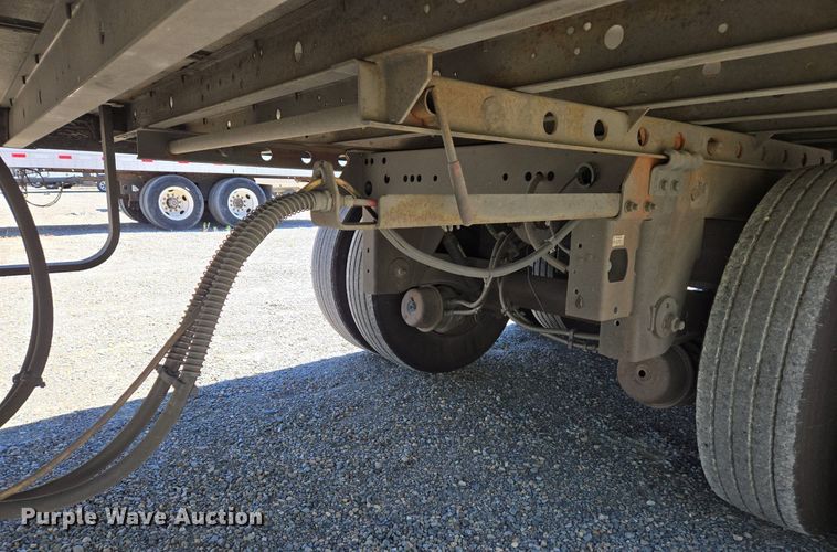 image for item DX1457 2007 Utility Trailer refrigerated van trailer