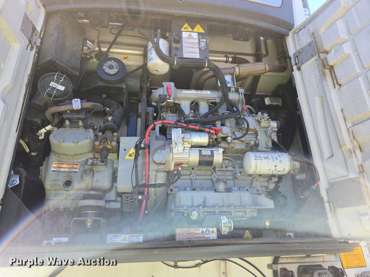 image for item DX1457 2007 Utility Trailer refrigerated van trailer